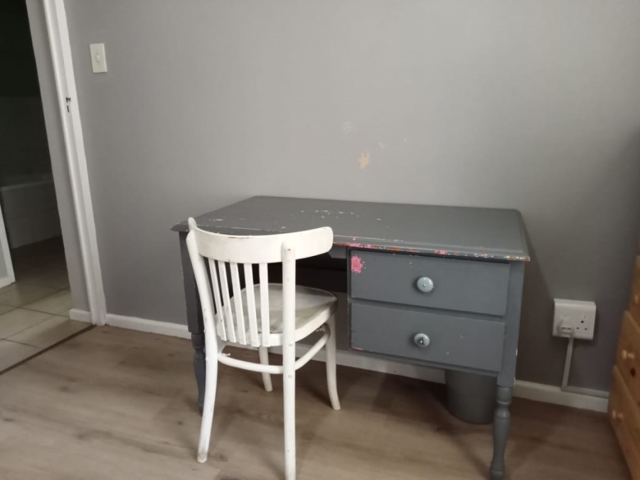 To Let 2 Bedroom Property for Rent in Heatherlands Western Cape